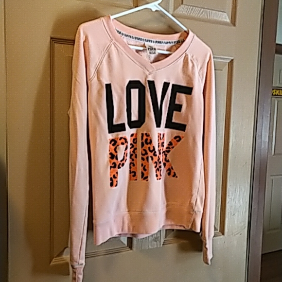 Victoria's Secret Sweaters - Victoria secret v neck sweat shirt orange XS